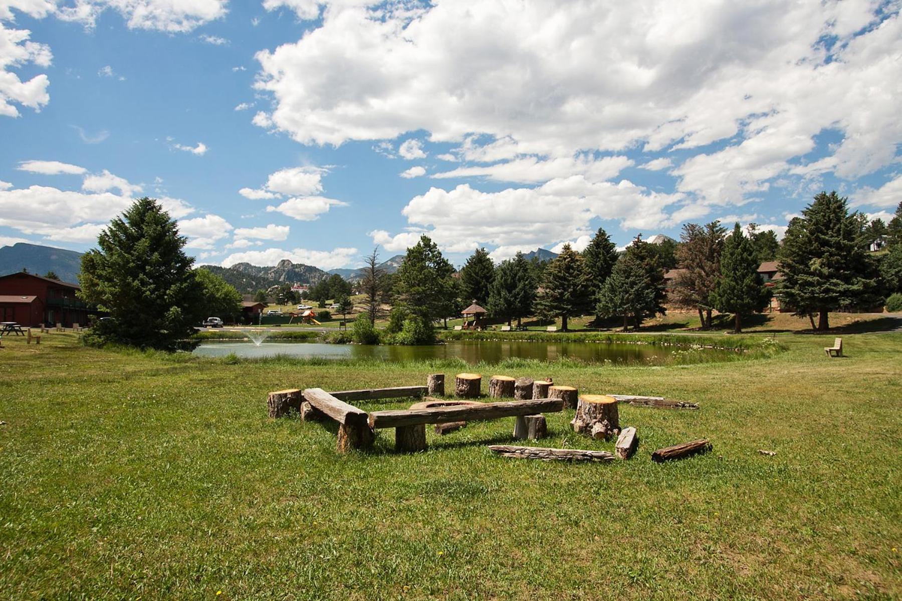 אסטס פארק Discovery Lodge מראה חיצוני תמונה