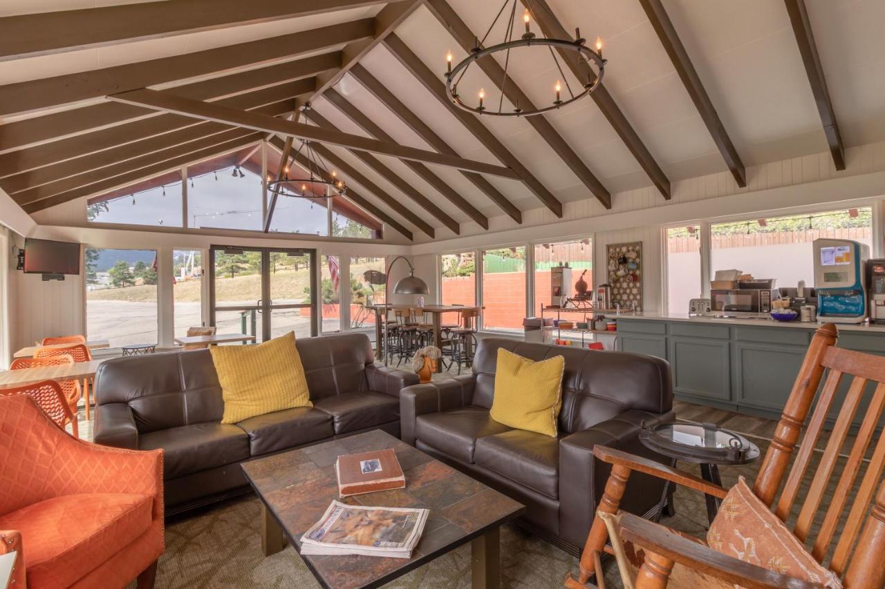 אסטס פארק Discovery Lodge מראה חיצוני תמונה